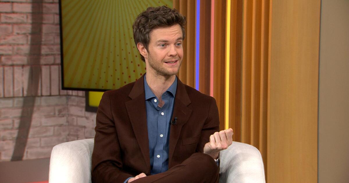 Jack Quaid on how he blends action and comedy in new film “Novocaine”